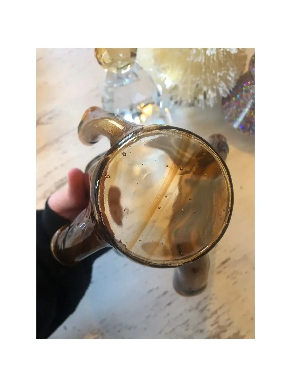 Vintage Unmarked Glass Handkerchief Vase 5